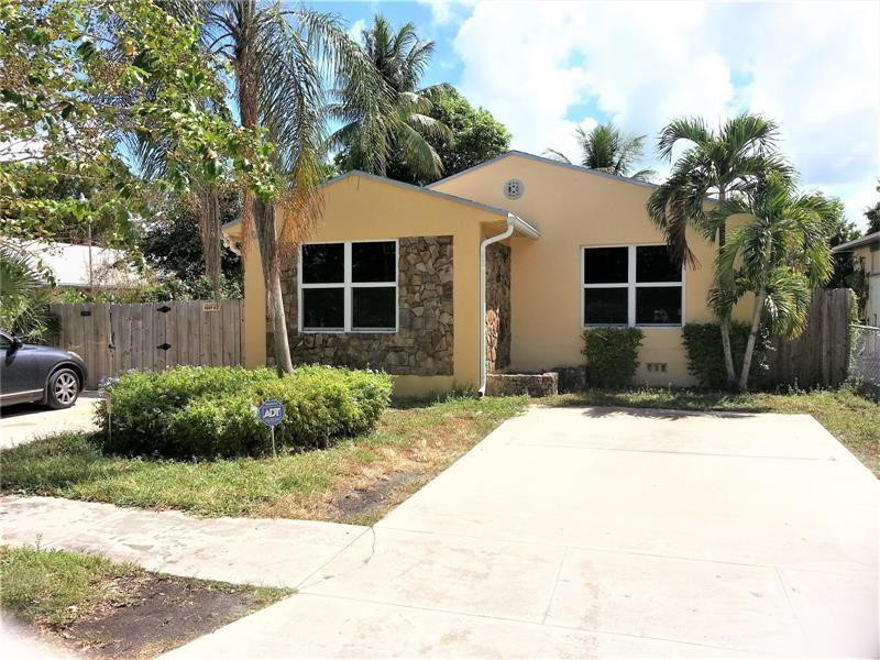 1123 N 17th Avenue, Hollywood, FL 33020 — photo 1