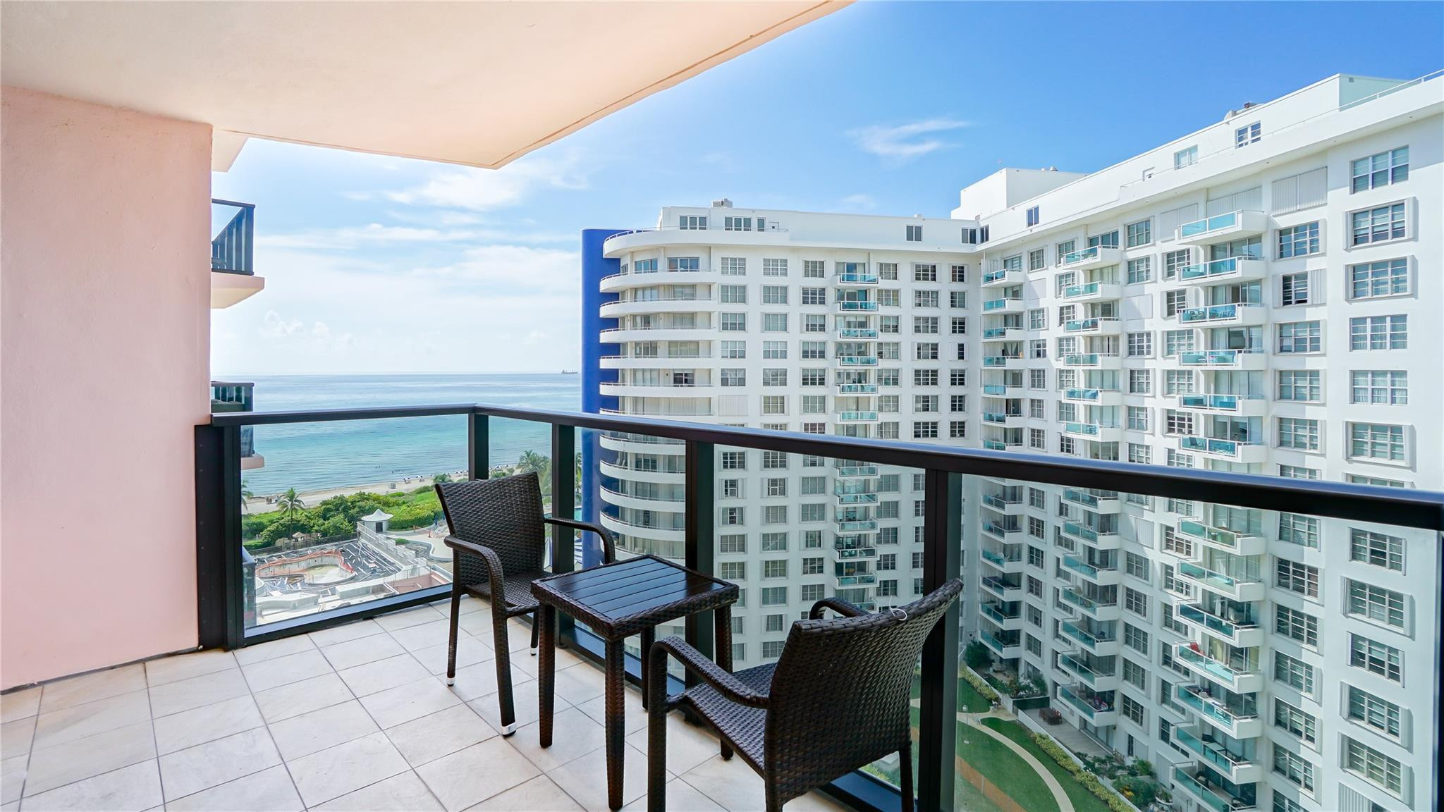 5225 Collins Avenue 1417, Miami Beach, FL 33140 — photo 1