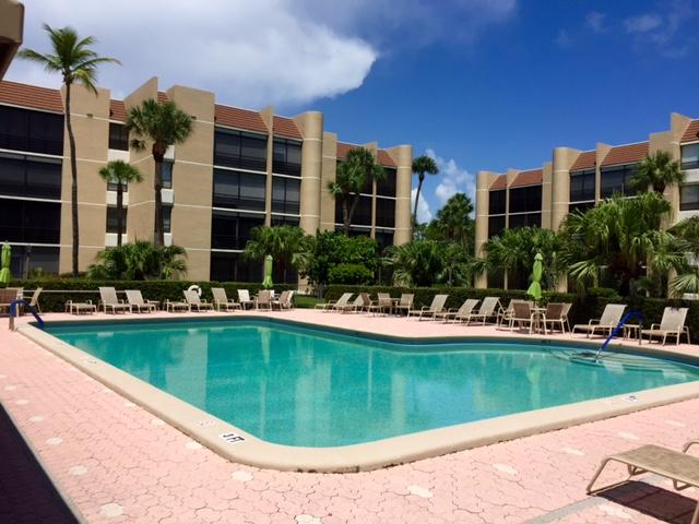 3492 NE Causeway Boulevard 103, Jensen Beach, FL 34957