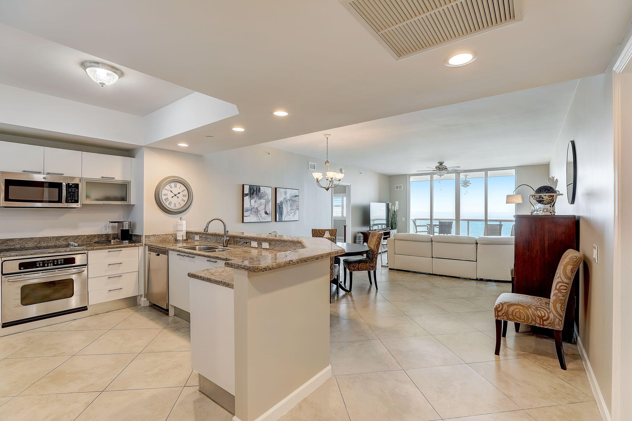 2650 Lake Shore Drive 804, Riviera Beach, FL 33404 — photo 1