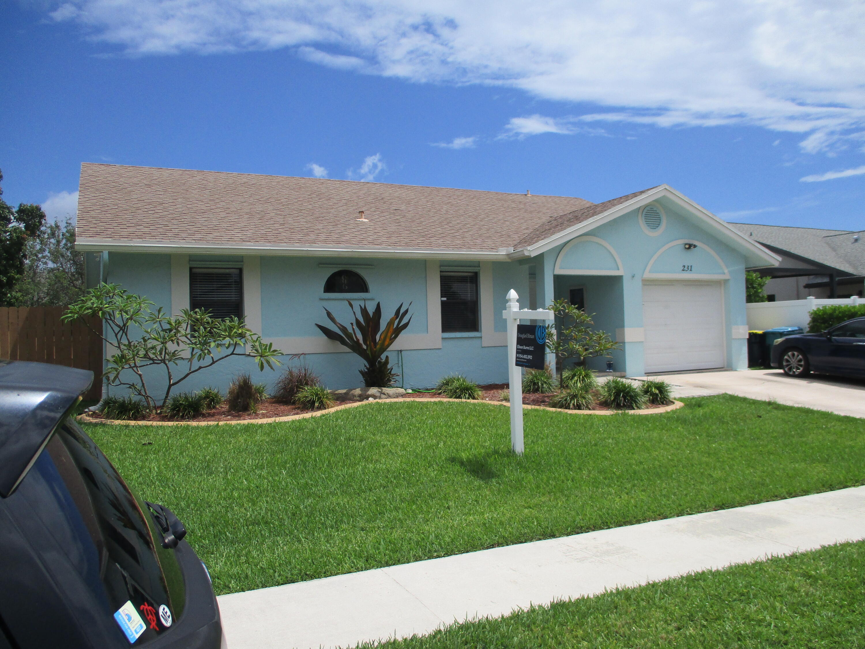 231 SE 9th Street, Dania Beach, FL 33004 — photo 1