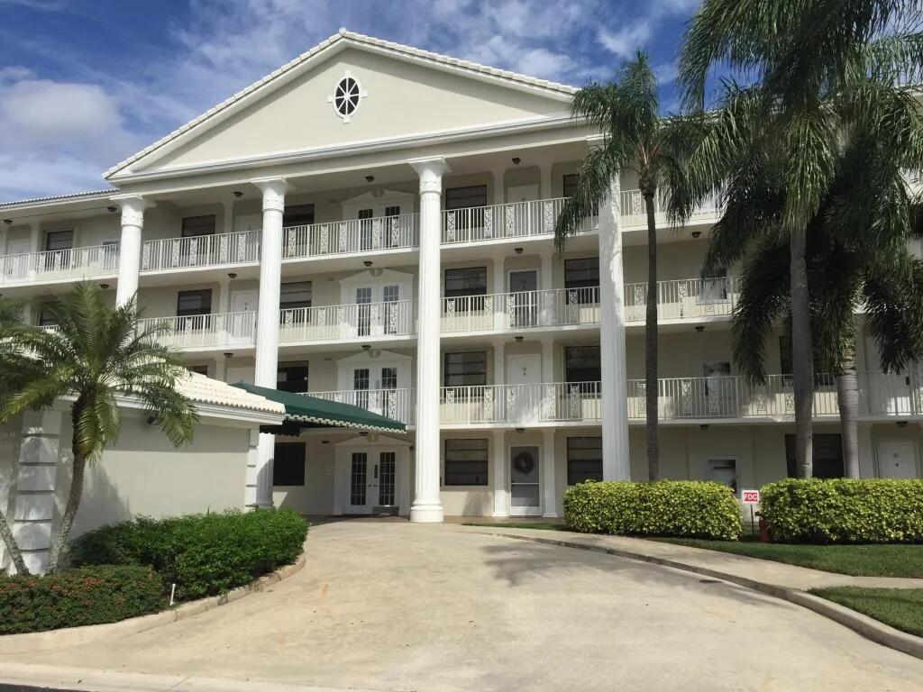 6049 Balboa Circle 202, Boca Raton, FL 33433 — photo 1
