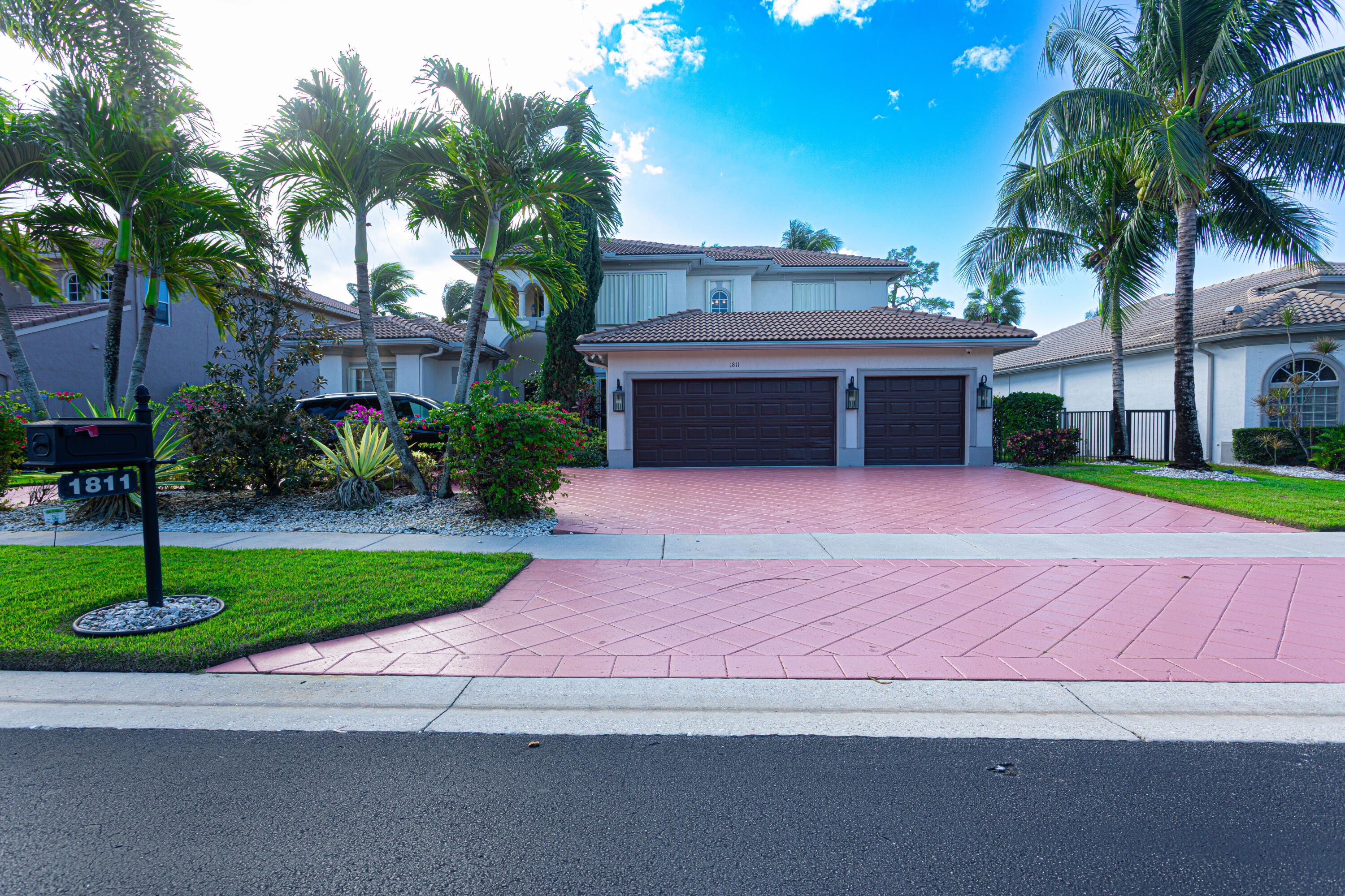 1811 Waldorf Drive, Royal Palm Beach, FL 33411