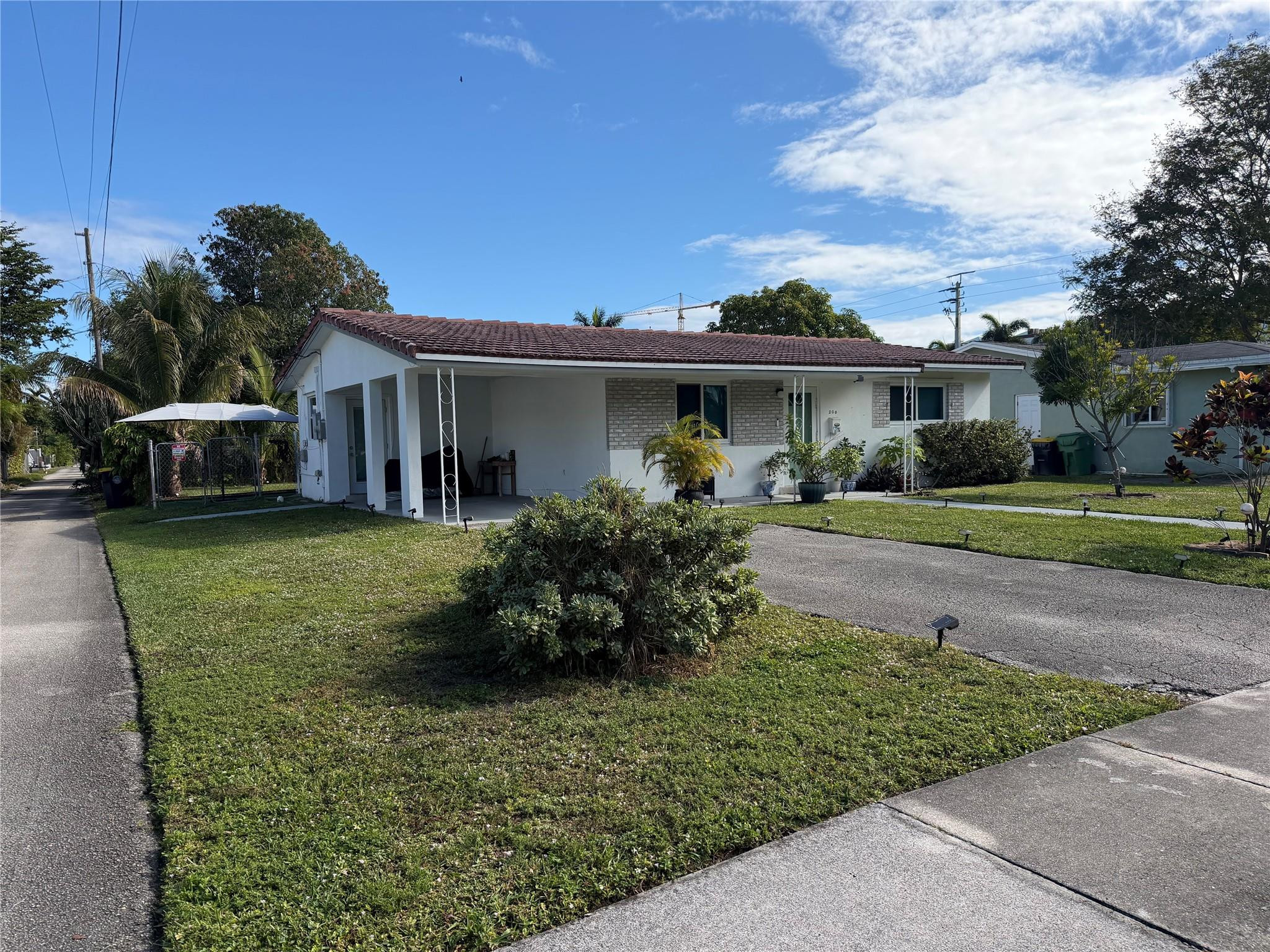 206 NE 5th Avenue, Dania Beach, FL 33004 — photo 1