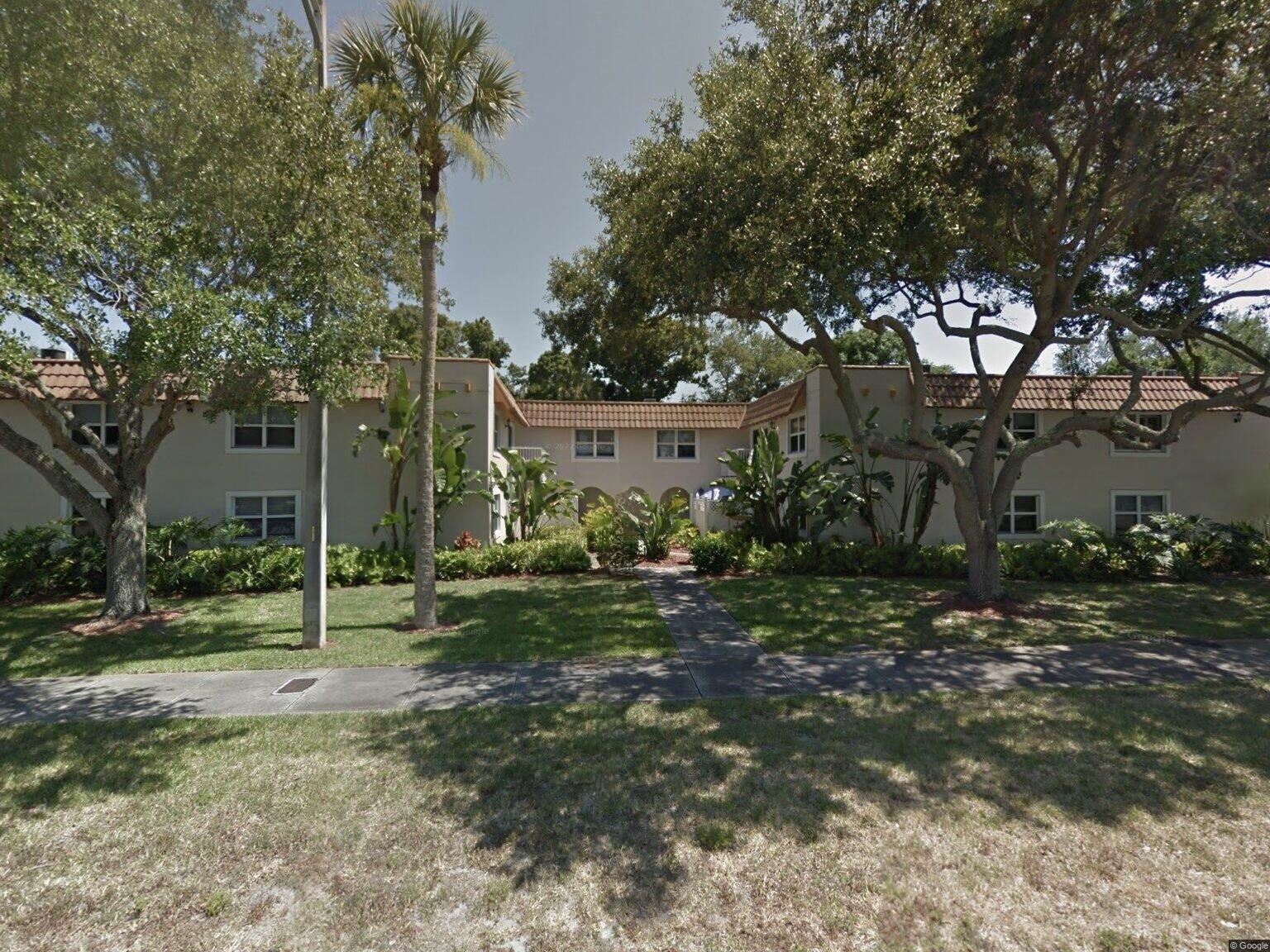 715 20th Street 104, Vero Beach, FL 32960 — photo 1