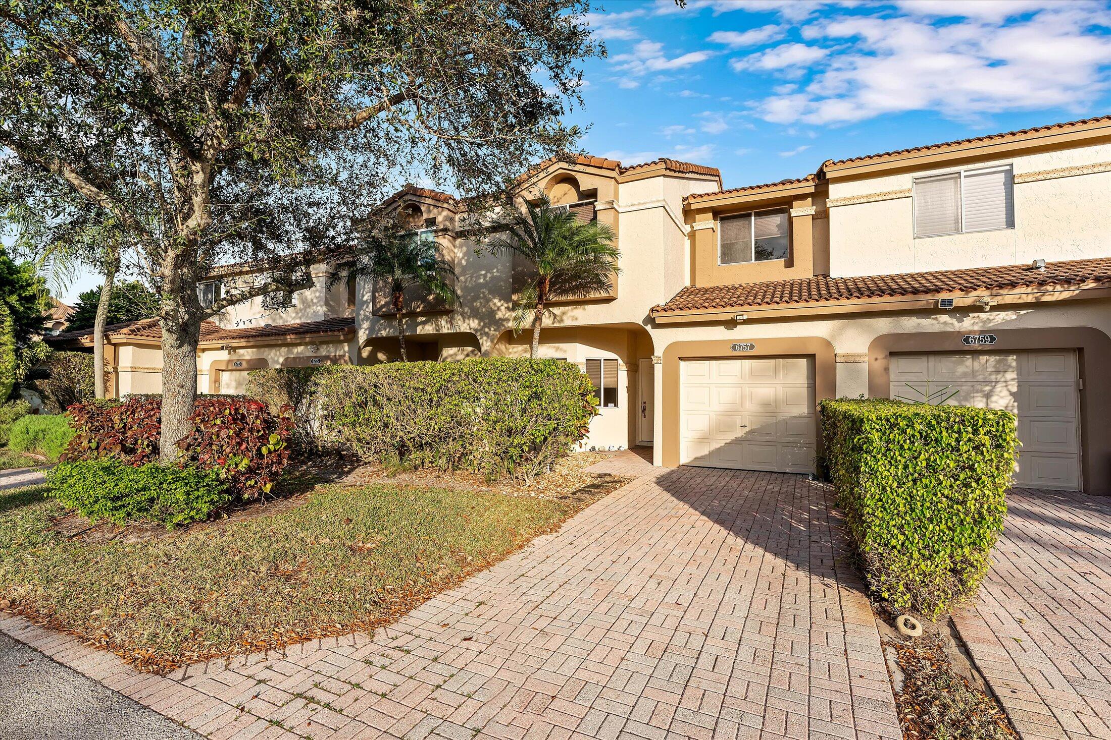 6757 Via Regina 3, Boca Raton, FL 33433 — photo 1