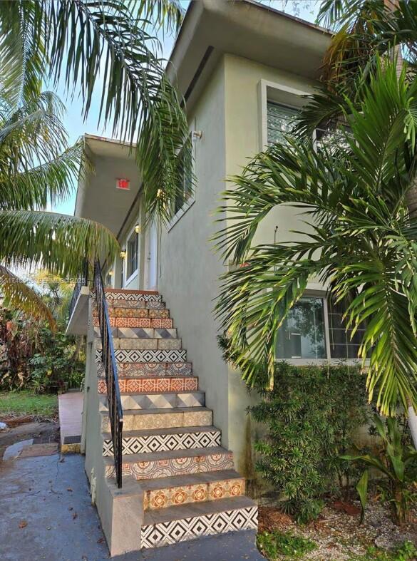 7025 Rue Granville, Miami Beach, FL 33141 — photo 1