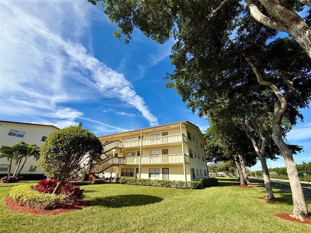 84 Mansfield B 84, Boca Raton, FL 33434 — photo 1