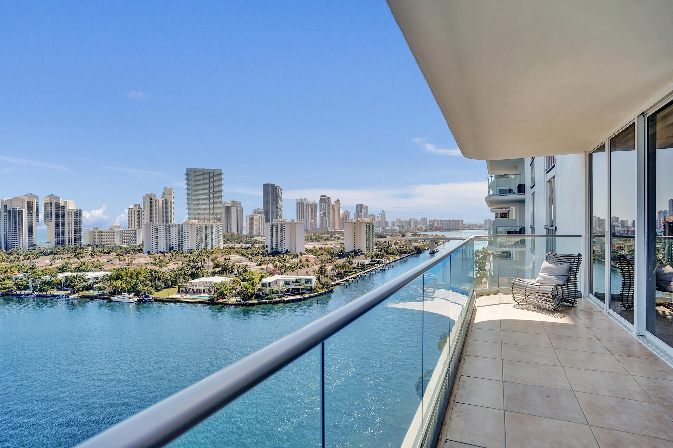 19707 Turnberry Way 18j, Aventura, FL 33180 — photo 1