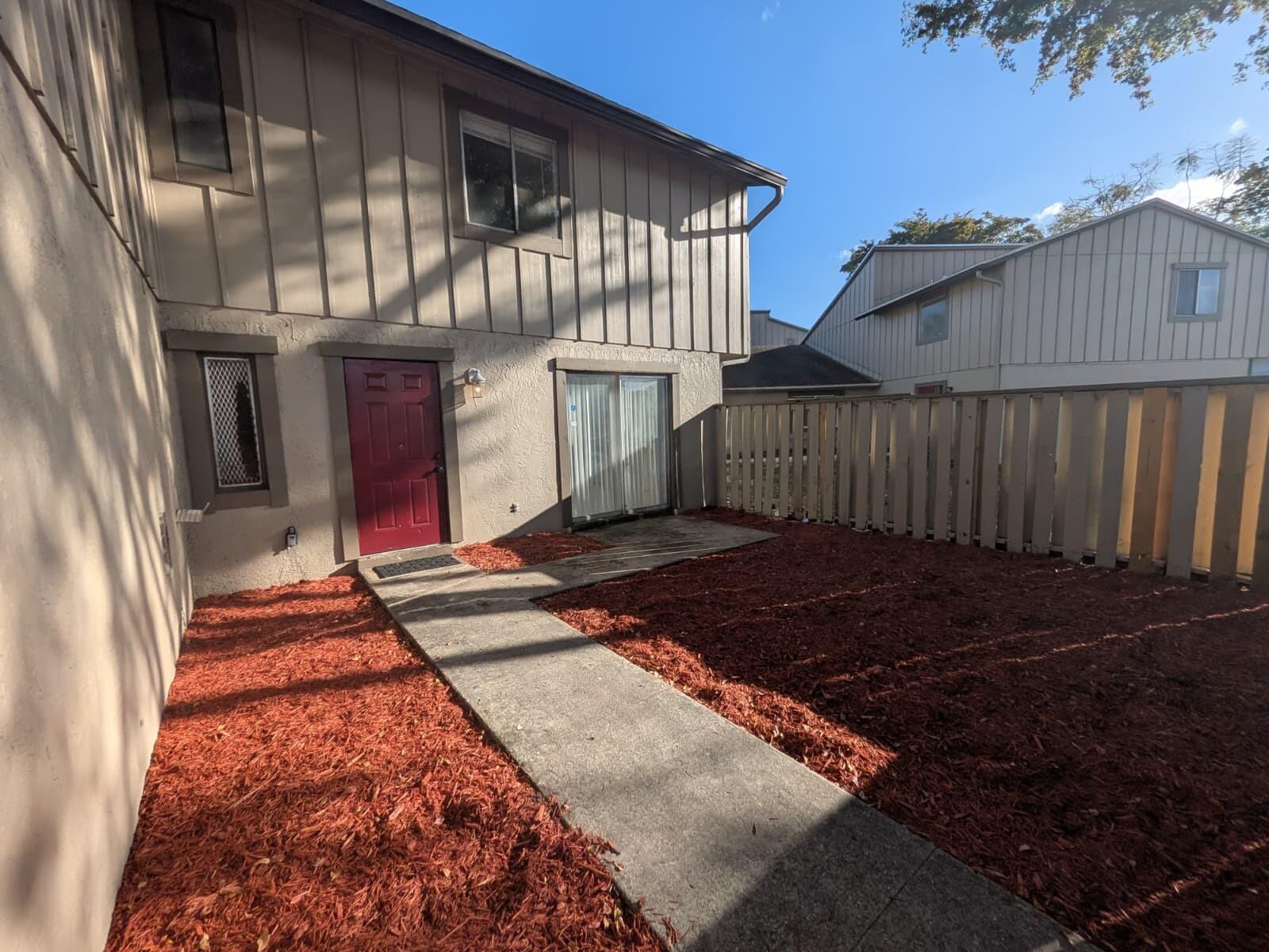 5702 NW 22nd Court 28-b, Lauderhill, FL 33313 — photo 1