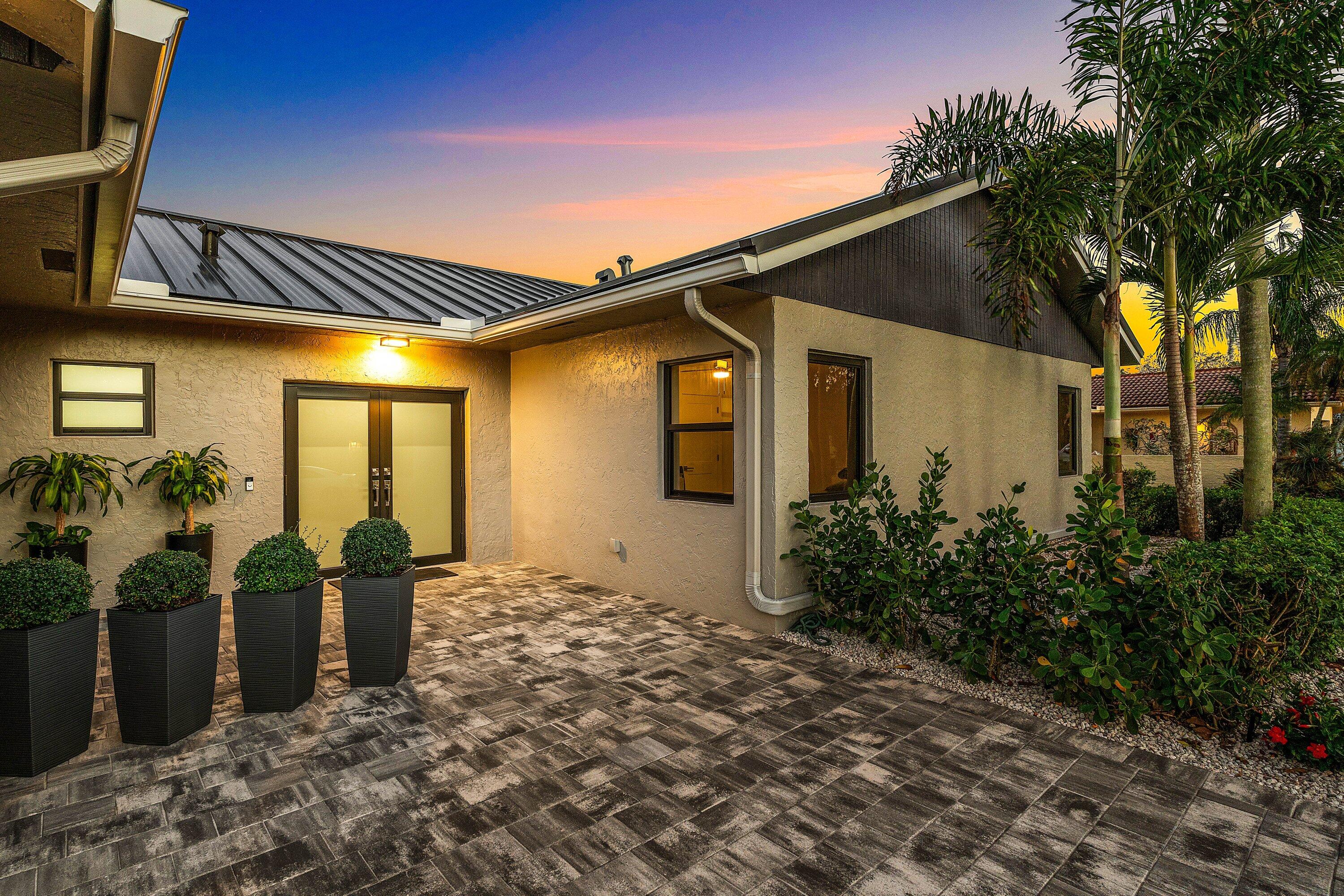 21212 Escondido Way, Boca Raton, FL 33433 — photo 1