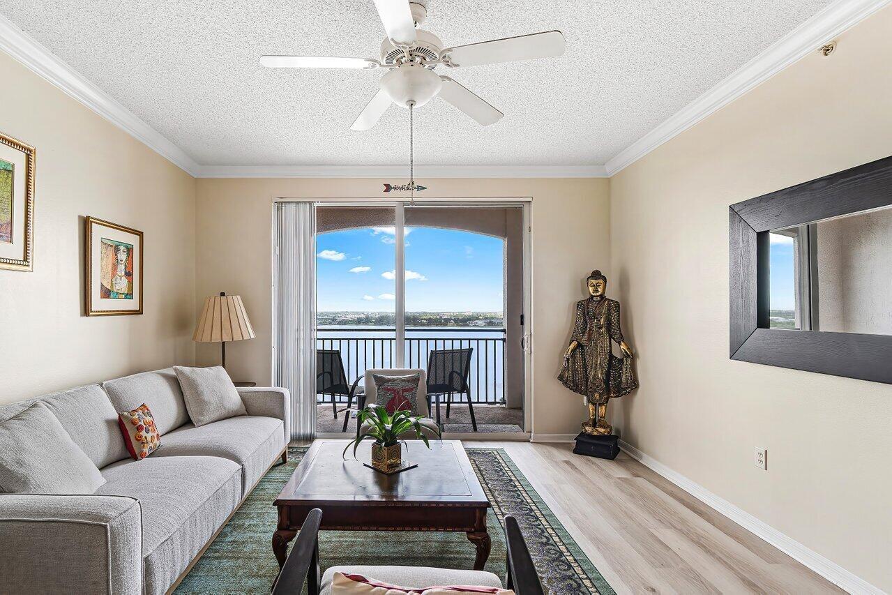 616 Clearwater Park Road 1206, West Palm Beach, FL 33401 — photo 1