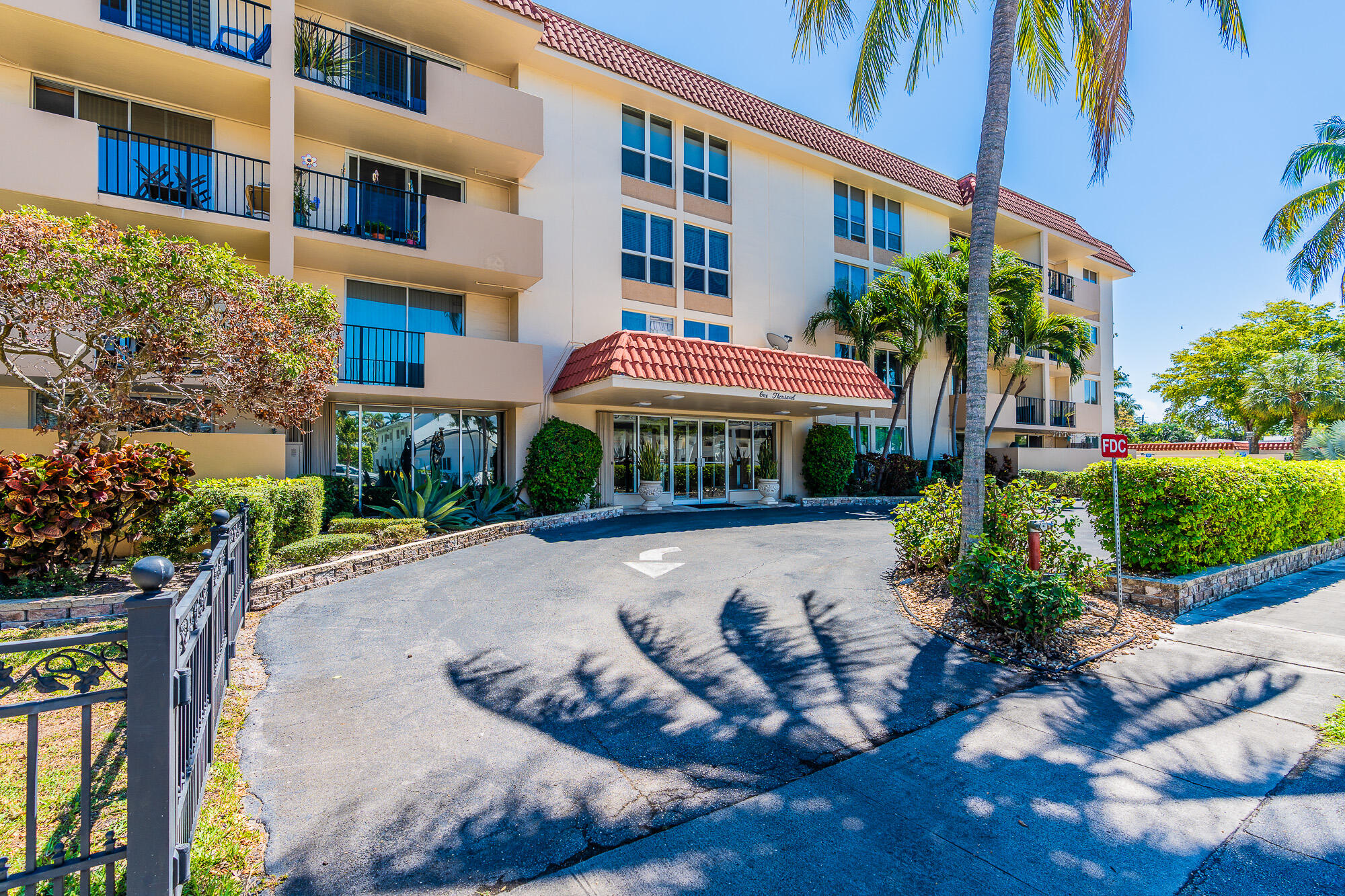 1000 Spanish River Road 3t, Boca Raton, FL 33432 — photo 1