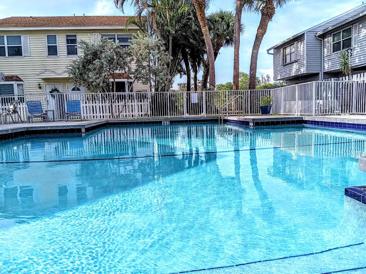 1827 NE 15th Avenue NE 1827, Fort Lauderdale, FL 33305 — photo 1