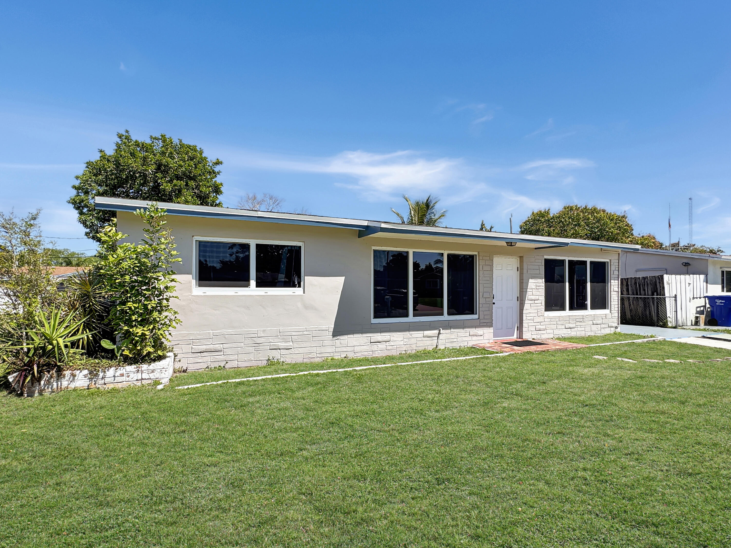 6751 Cody Street, Hollywood, FL 33024 — photo 1