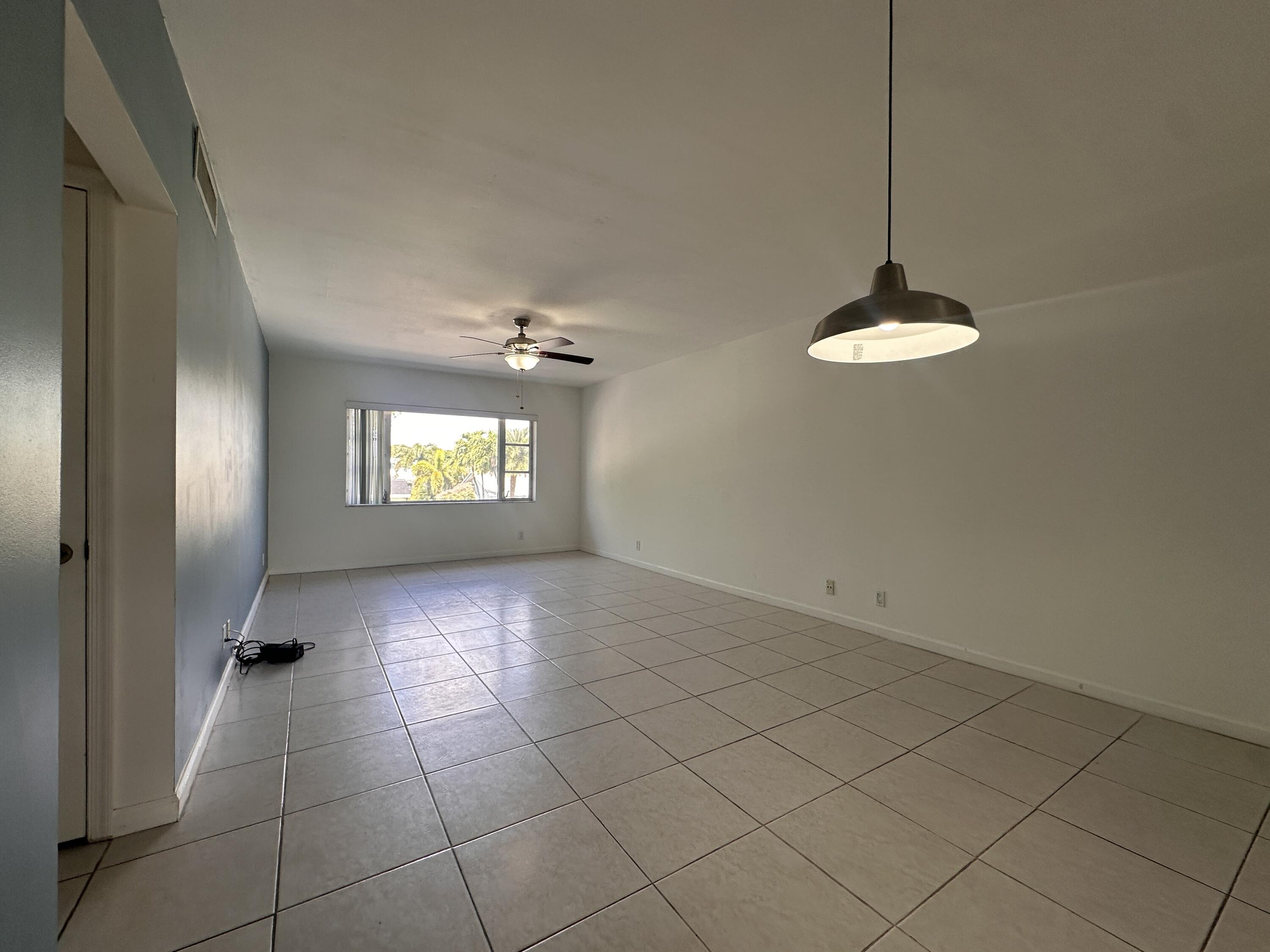 5800 NE 22nd Way 523, Fort Lauderdale, FL 33308 — photo 1
