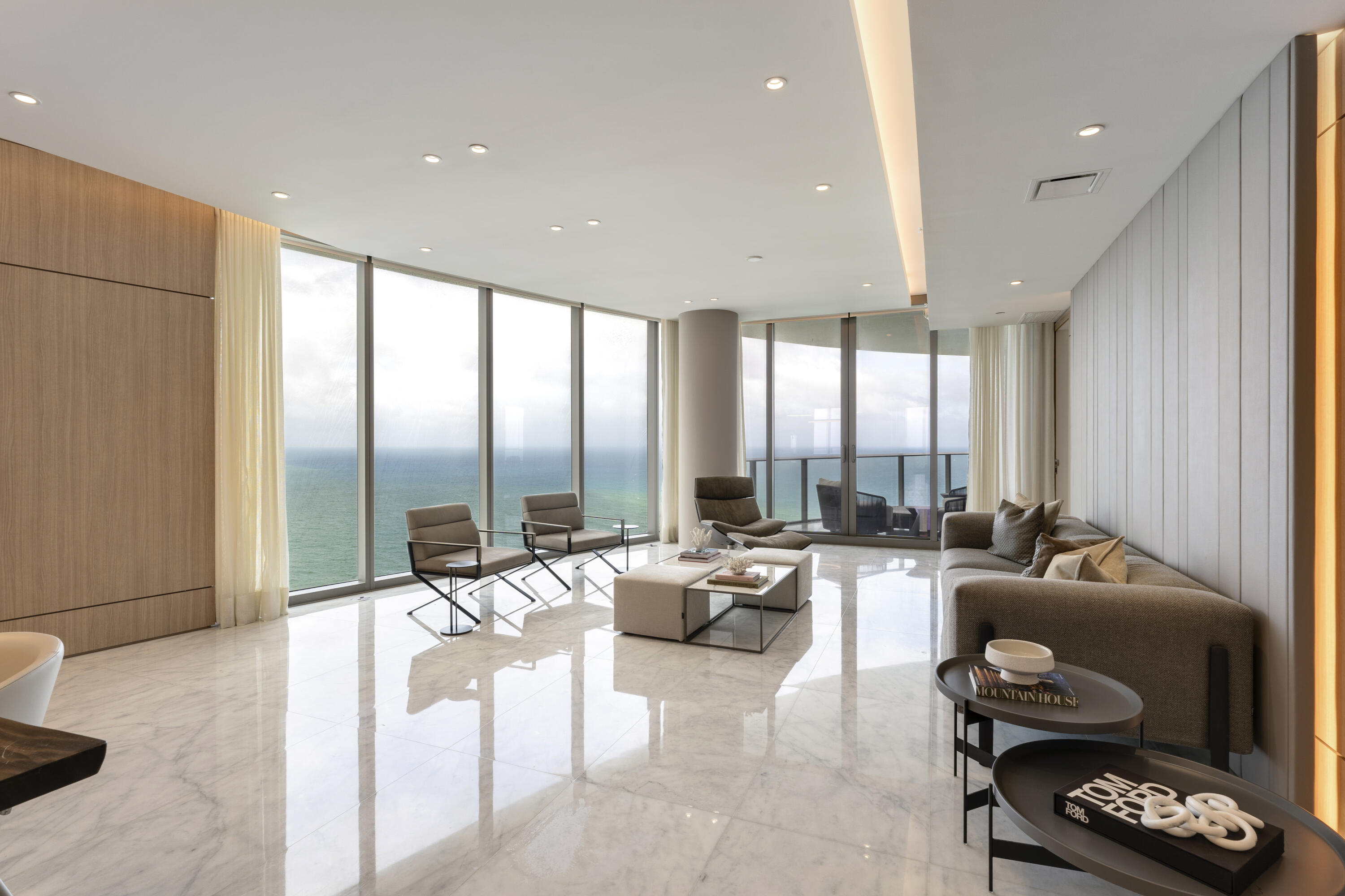 15701 Collins Avenue 3901, Sunny Isles Beach, FL 33160