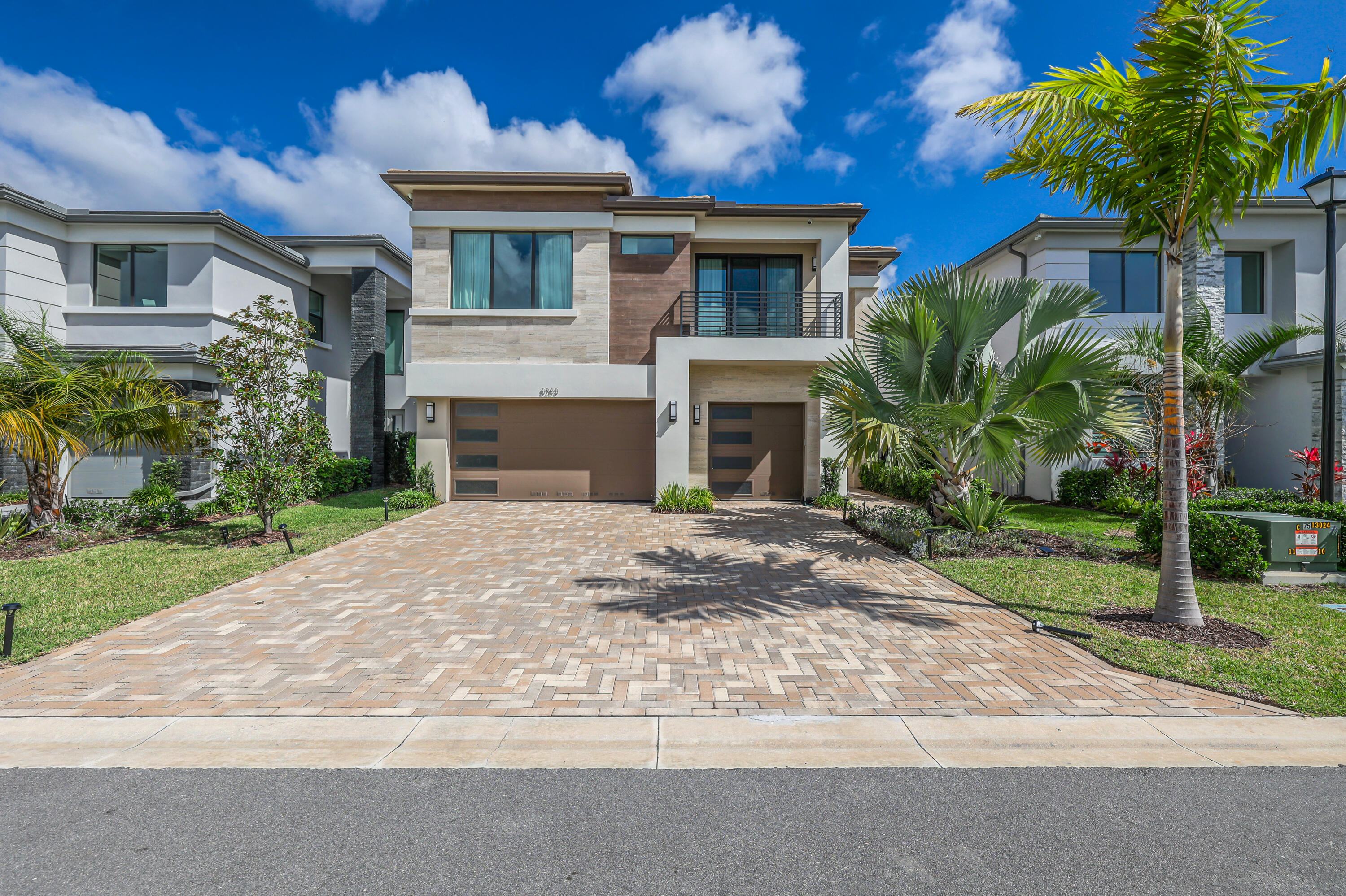 8283 Royal County Down Road, Boca Raton, FL 33434 — photo 1