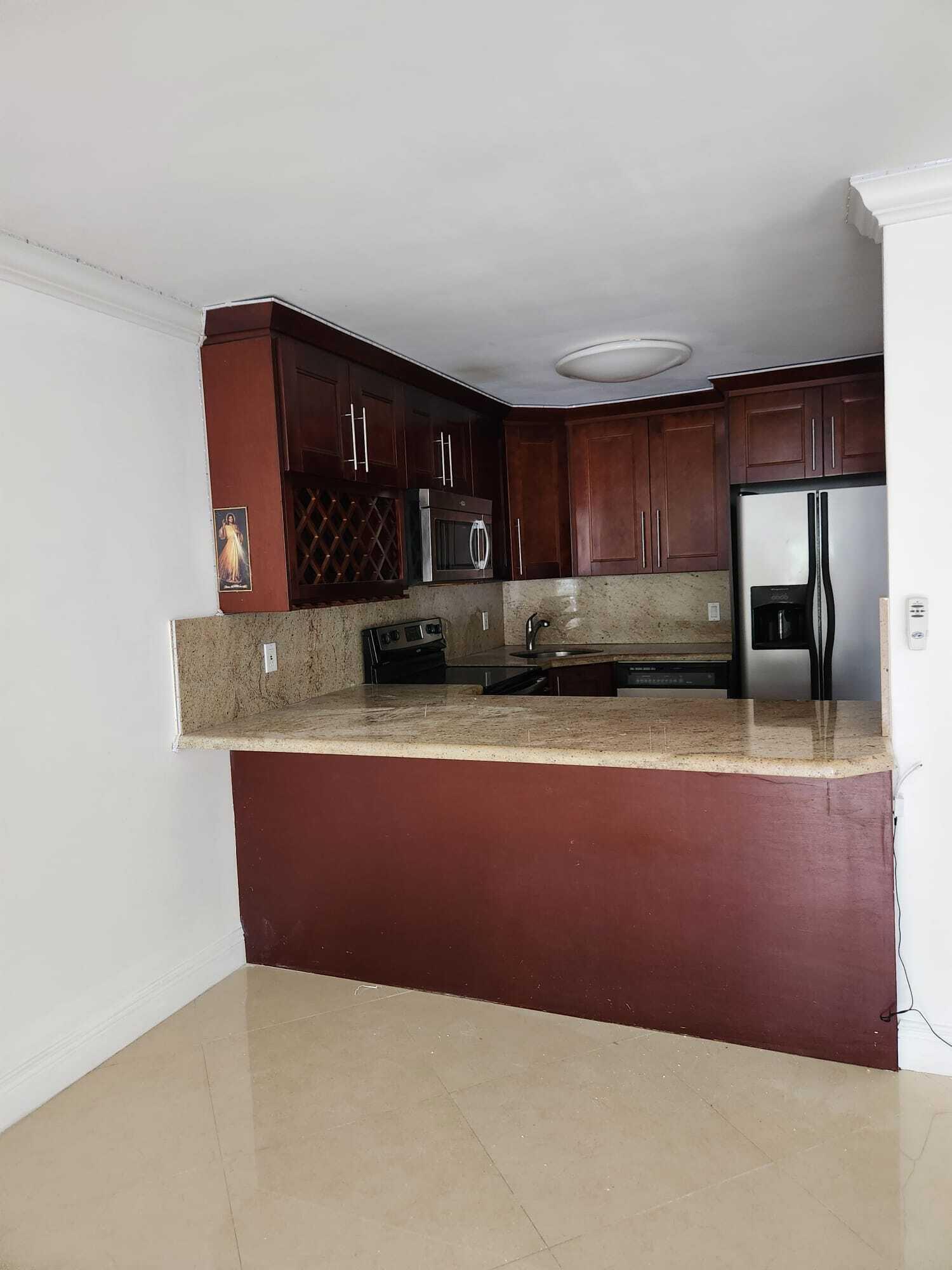 9355 SW 8th Street 222, Boca Raton, FL 33428 — photo 1