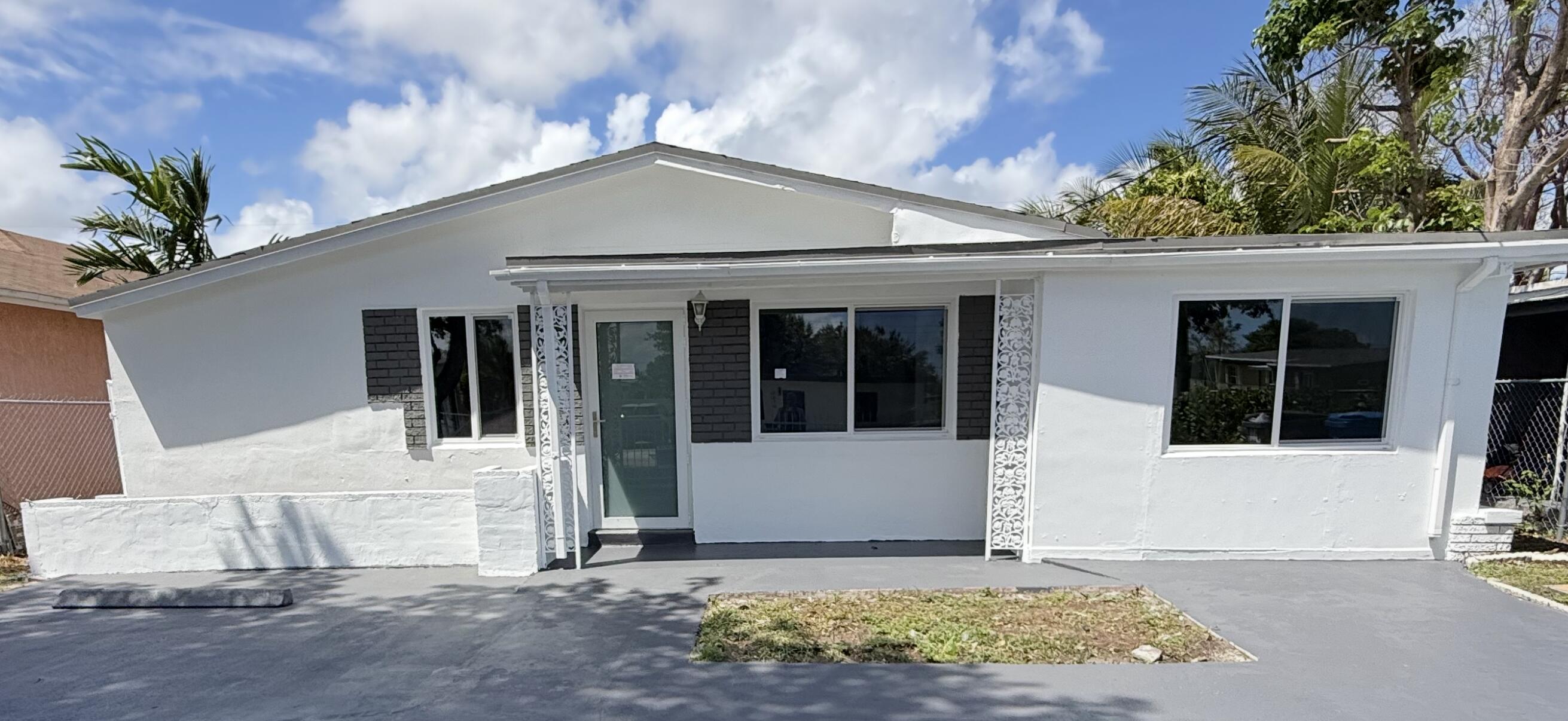 5441 SW 18th Street, West Park, FL 33023 — photo 1