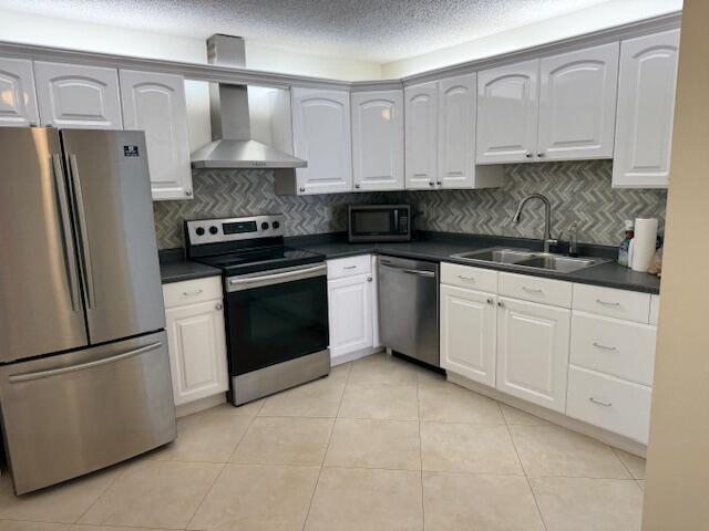 9256 Sabal Ridge Circle D, Boca Raton, FL 33428 — photo 1