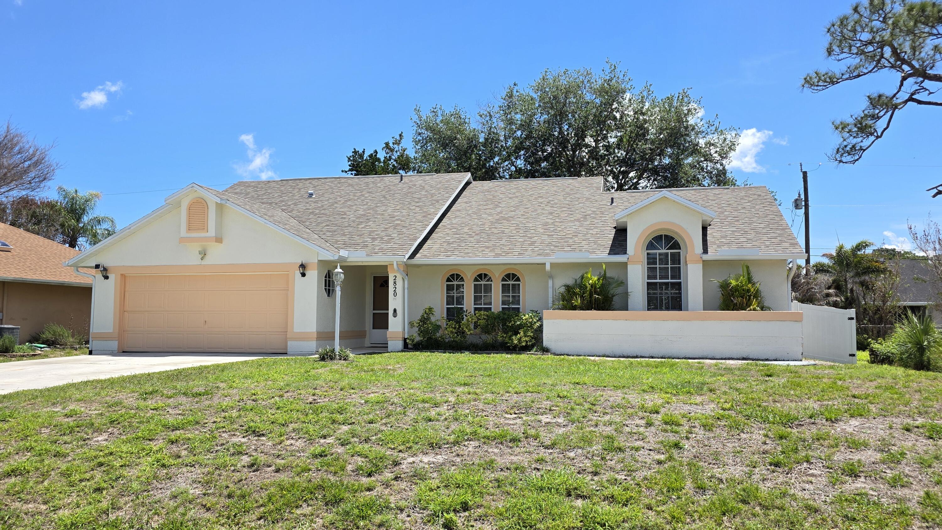 2820 SE Pace Drive, Port St. Lucie, FL 34984