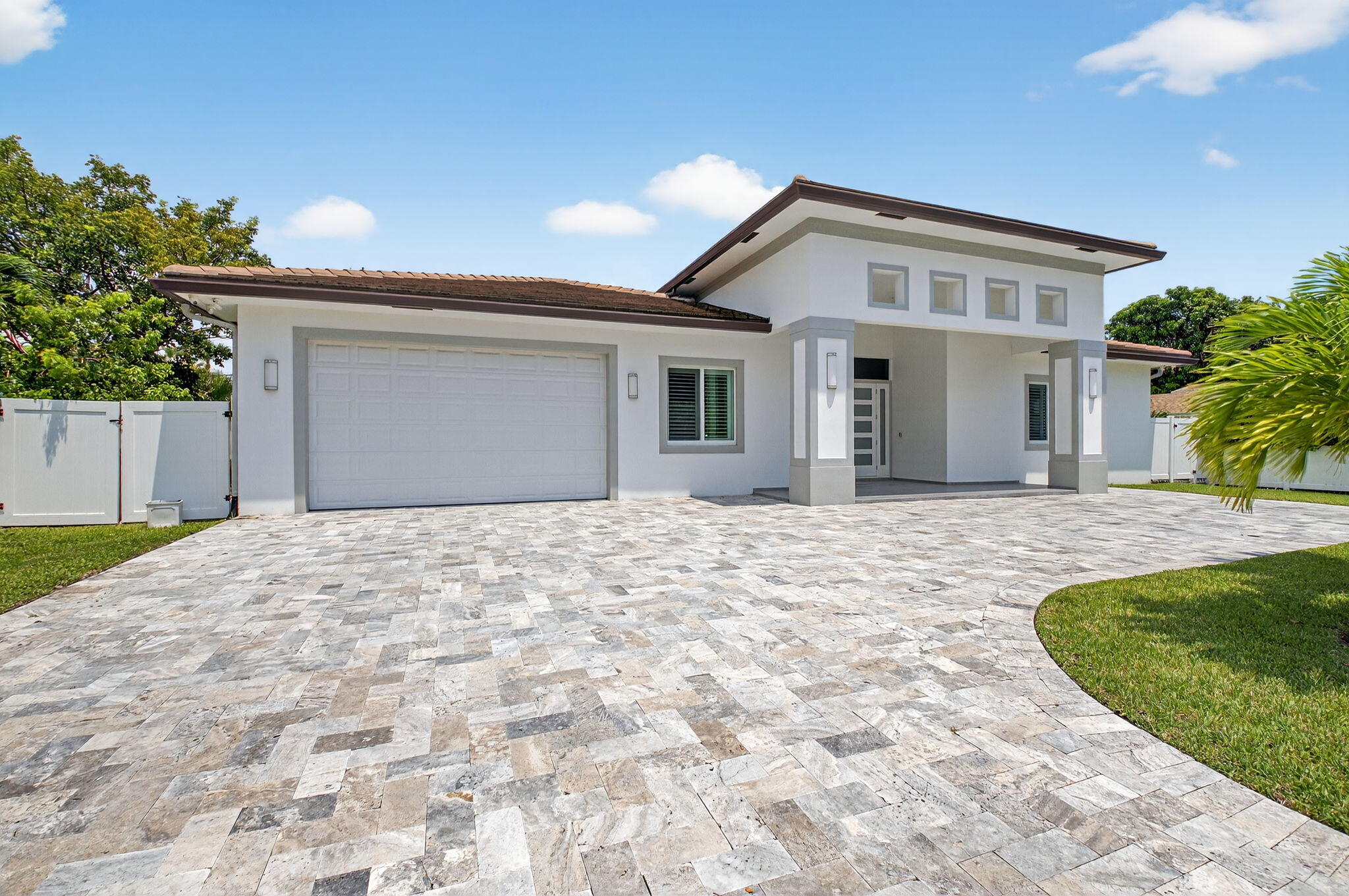 711 NE 6th Street, Boca Raton, FL 33432 — photo 1