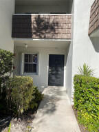4031 N Cypress Drive 101, Pompano Beach, FL 33069