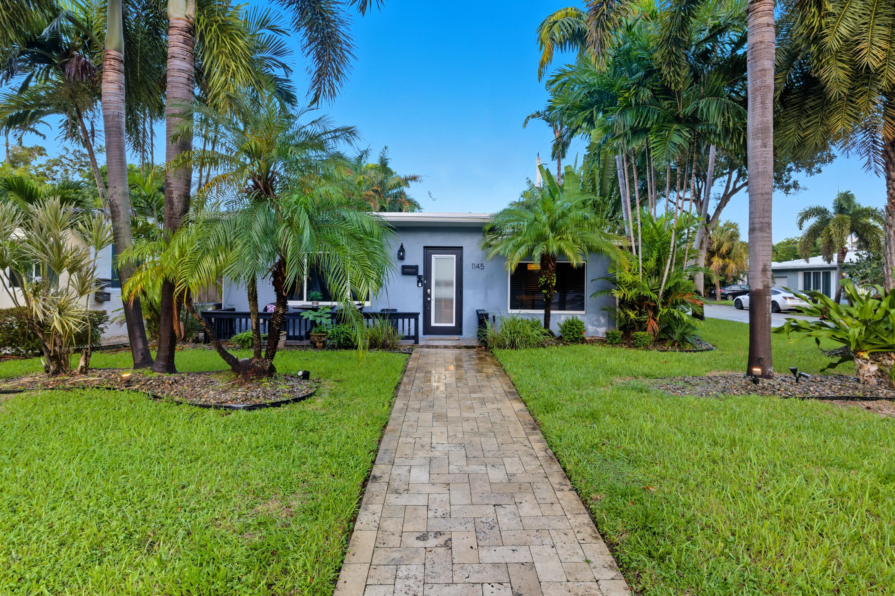 1145 NE 17th Way 1-2, Fort Lauderdale, FL 33304 — photo 1