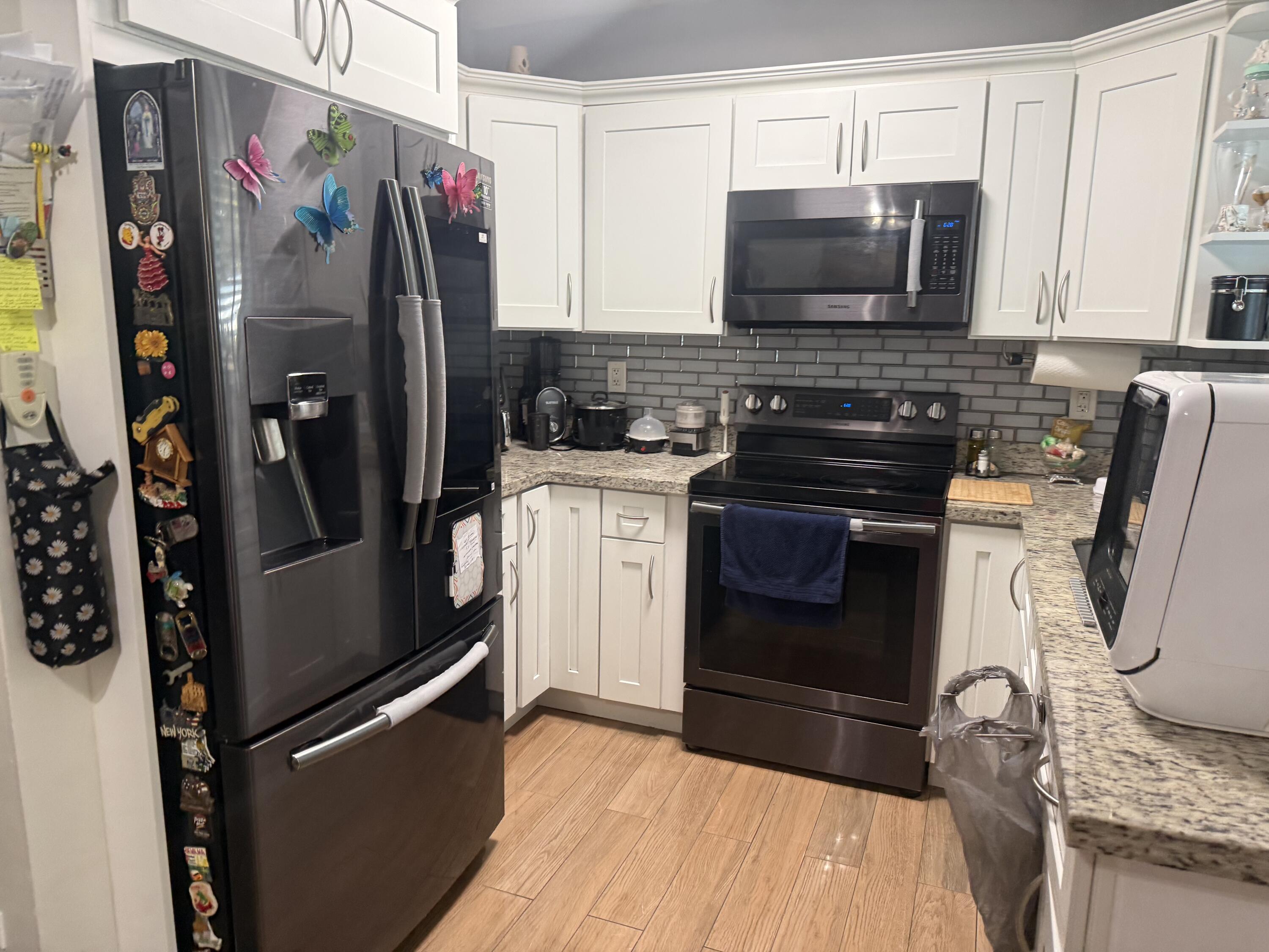 1070 NE 158th Street, North Miami Beach, FL 33162